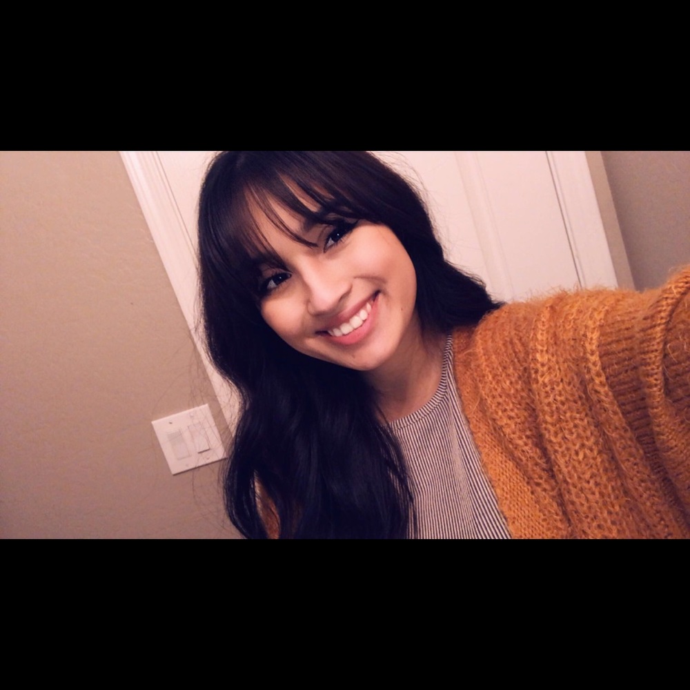 Meet your Posher, Viviana